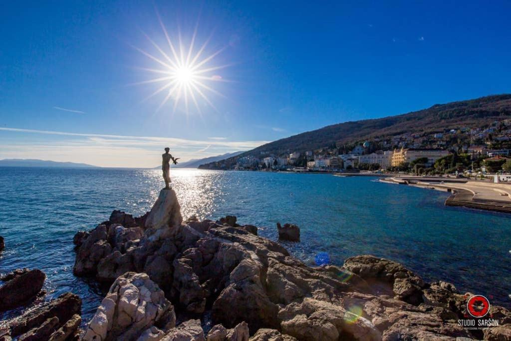 Seaview Apartment „Megan“ With Sunny Terrace Kastav Bagian luar foto