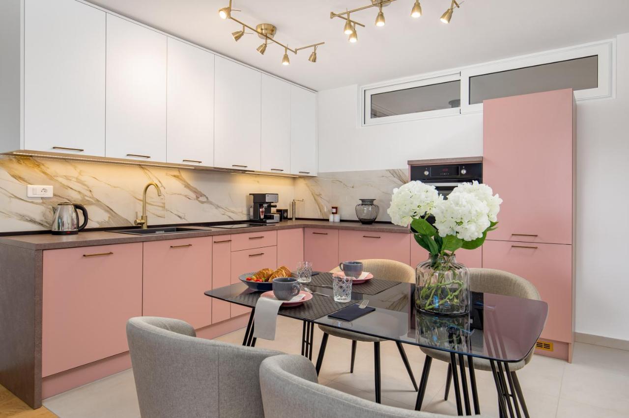 Seaview Apartment „Megan“ With Sunny Terrace Kastav Bagian luar foto