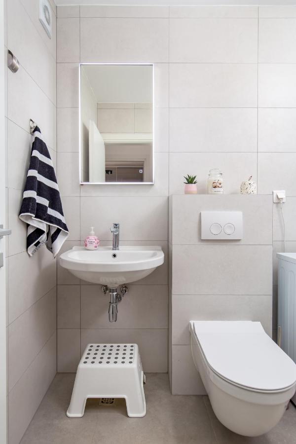 Seaview Apartment „Megan“ With Sunny Terrace Kastav Bagian luar foto