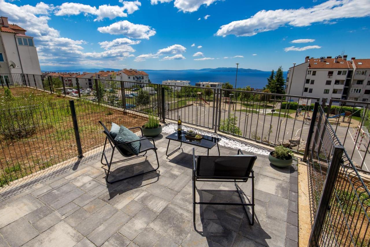 Seaview Apartment „Megan“ With Sunny Terrace Kastav Bagian luar foto